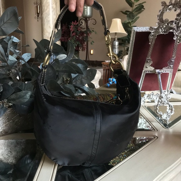 Black with turquoise. Excellent condition - Picture 2 of 3